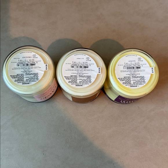 White Barn Trio - White Gardenia, Cinnamon Spiced Vanilla, Black Cherry Merlot. - Picture 3 of 3